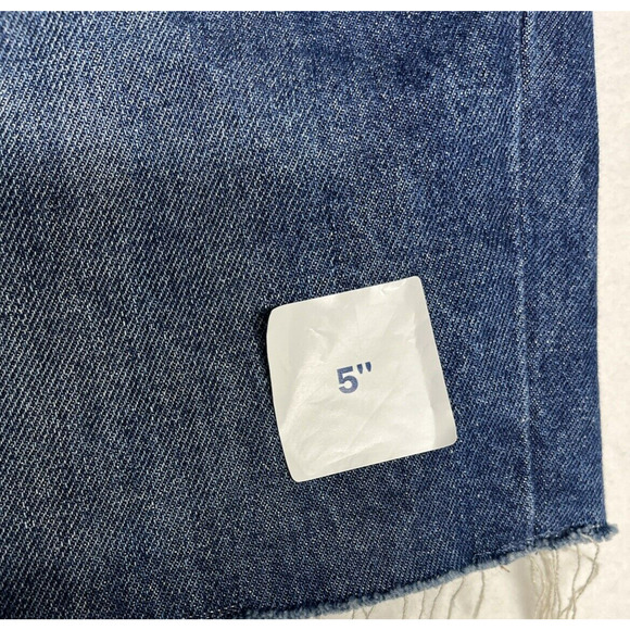 Old Navy High Rise Raw Hem Denim Shorts Medium Wash Blue Plus Size 18 New - Picture 9 of 15